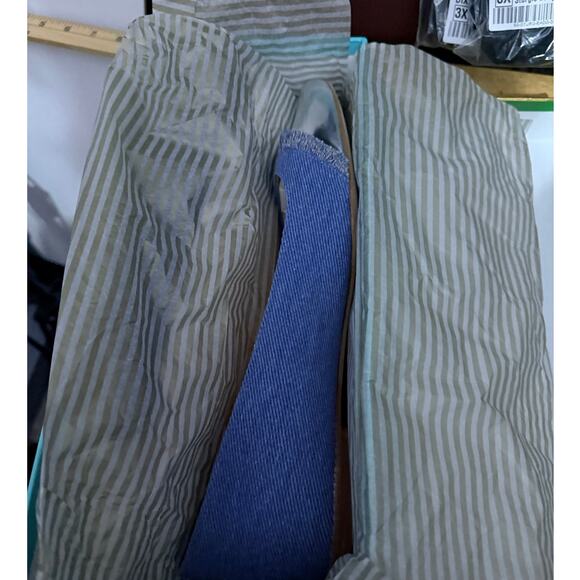 Kate Spade "Nelly" Washed Denim/Silver Specchio Flats New in Box US10 - Picture 7 of 8